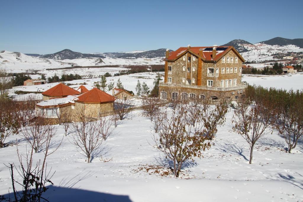 Hotel Le Palais Des Cerisiers Azrou Exterior foto